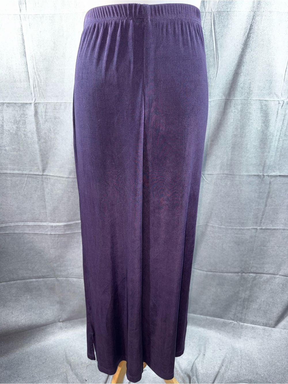 3151-Chico's Deep Purple Maxi Skirt with Elastic Waistband